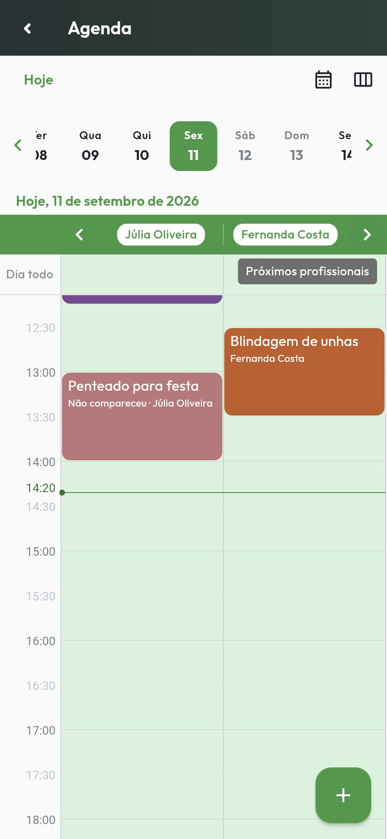 Agenda de horários no celular, com a grade do dia por profissional